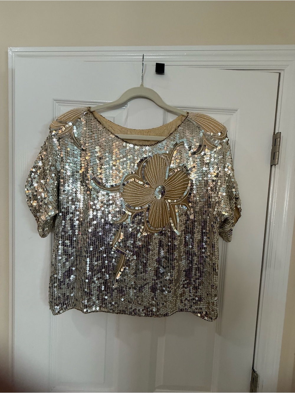 Vintage Gold Sequin Floral Short-Sleeve Blouse with Large Beaded Flower